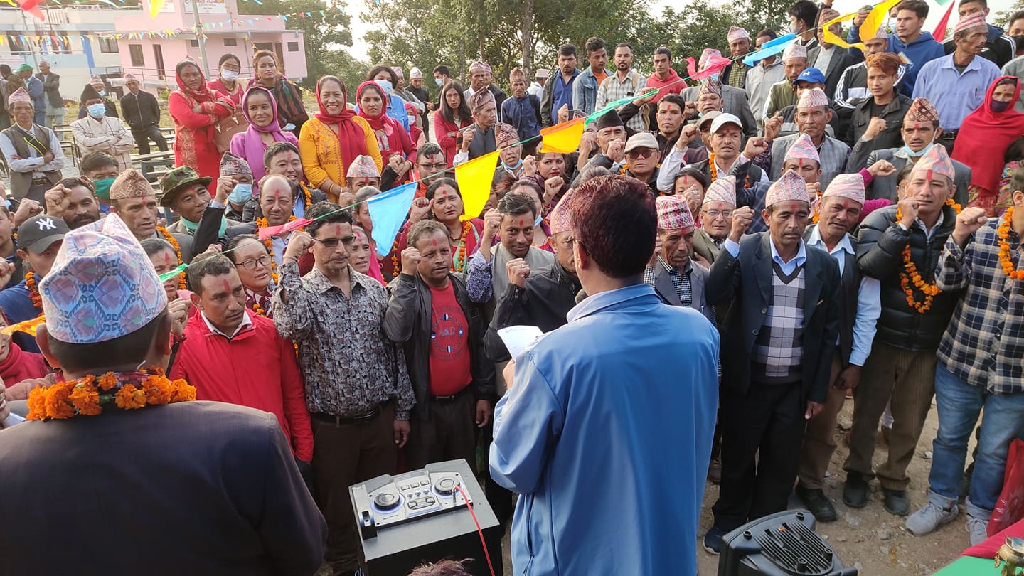 नेकपा एमाले तामाकोशी गाउँपालिका  कमिटी गठन, अध्यक्षमा नारायण ध्वज खड्का सर्वसम्मत चयन 